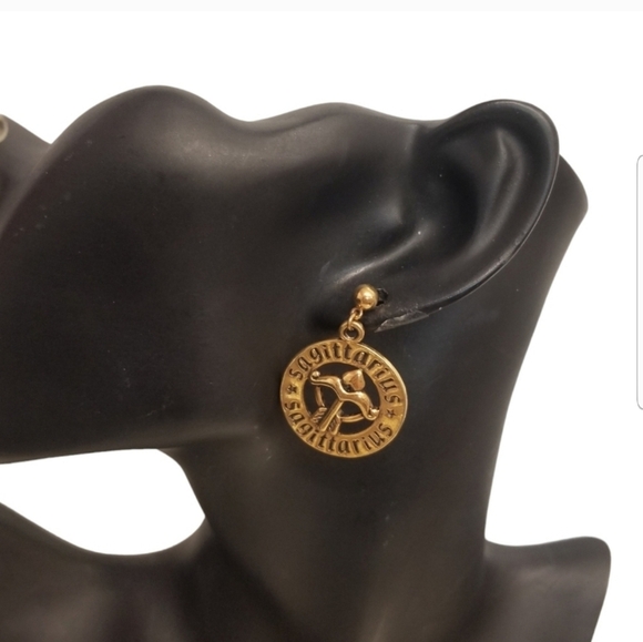 VINTAGE SAGITTARIUS ZODIAC SIGN COIN DROP EARRINGS - Picture 3 of 5